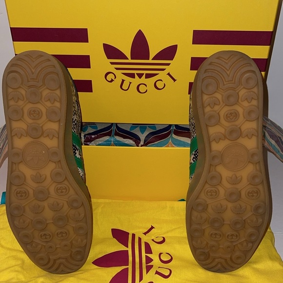 GUCCI X ADIDAS GAZELLES - Picture 5 of 11